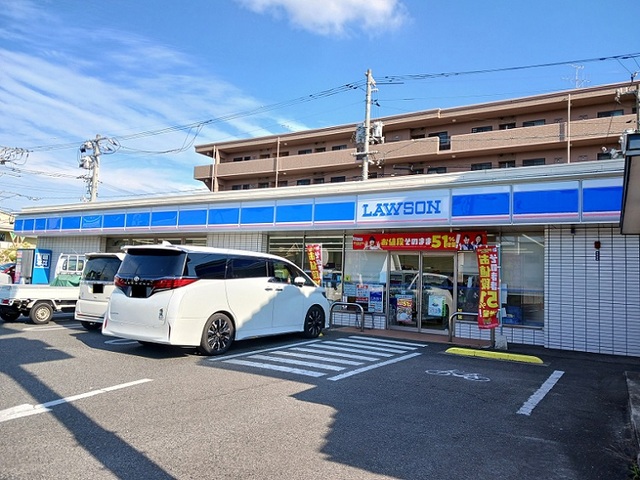 コンビニ　ローソン福山三吉町一丁目店（コンビニ）まで450m