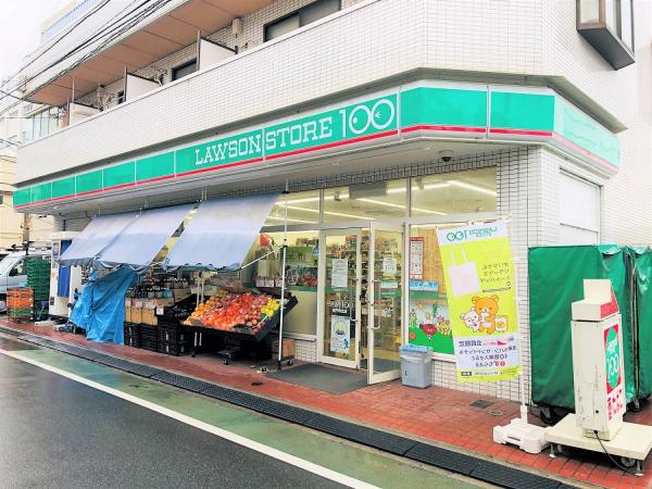 コンビニ　ローソンストア１００（コンビニ）まで220m