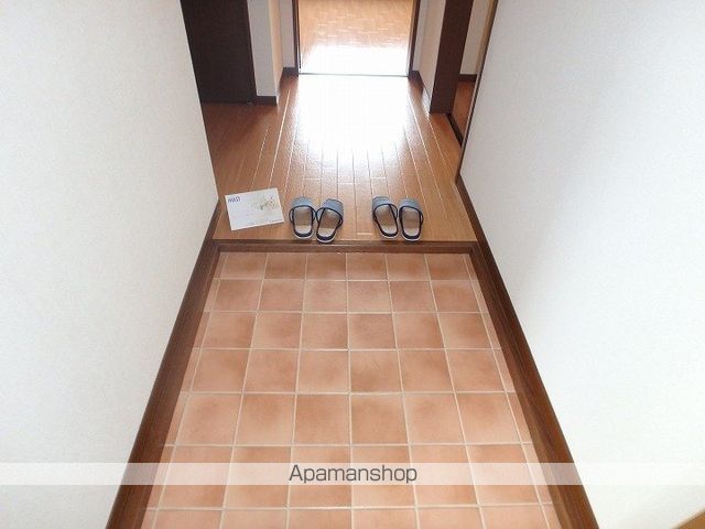ディアス筑摩 Aの玄関写真