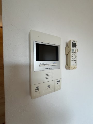 セキュリティ　ウインズコート新大阪II　モニター付きインターホン