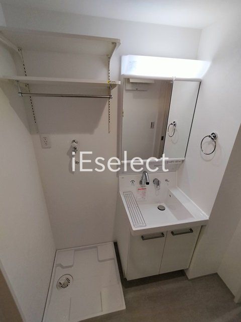 洗面設備　忙しい朝に便利な洗髪洗面化粧台