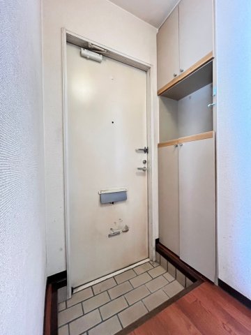 玄関　別号室の写真です。ご参考までに