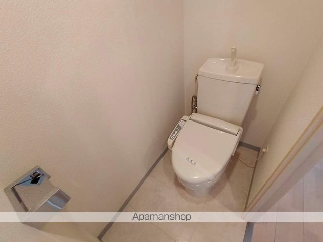 京阪本線 関目駅 徒歩4分 9階建 築19年のトイレ写真