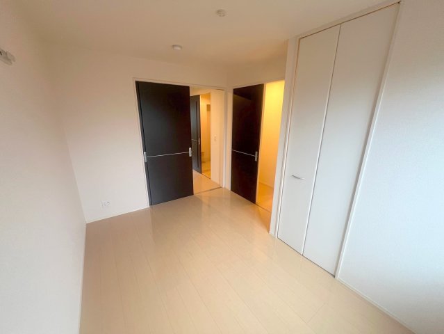 居室・リビング　とても風通しが良いです。快適な睡眠がとれそうですね。