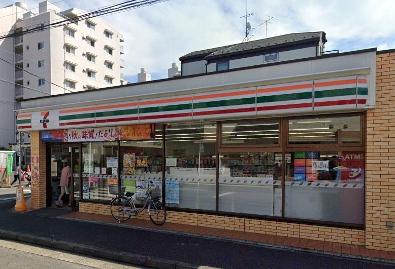 コンビニ　セブンイレブン横浜大豆戸町店（コンビニ）まで227m