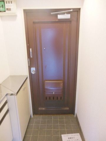 玄関　★お部屋探しは株式会社タウンハウジング東京まで★