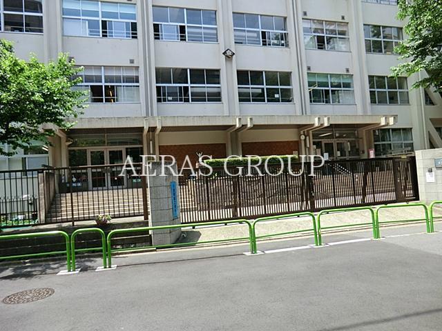 小学校　千代田区立番町小学校（小学校）まで189m