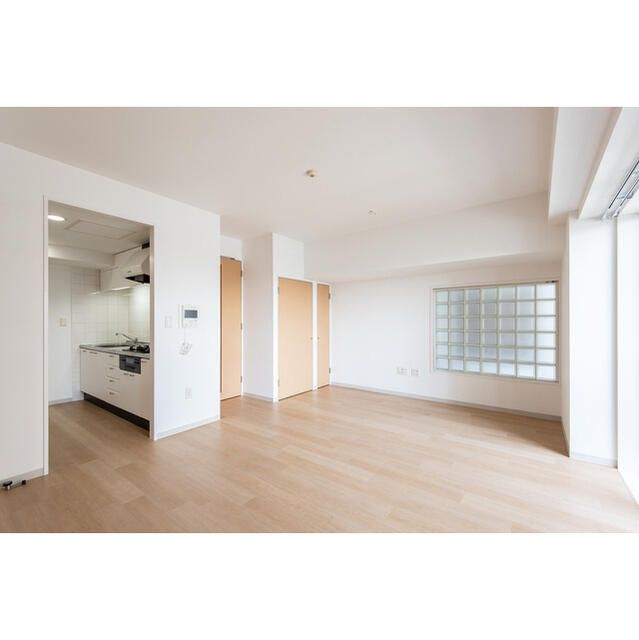 居室・リビング　別タイプ部屋　参考写真です