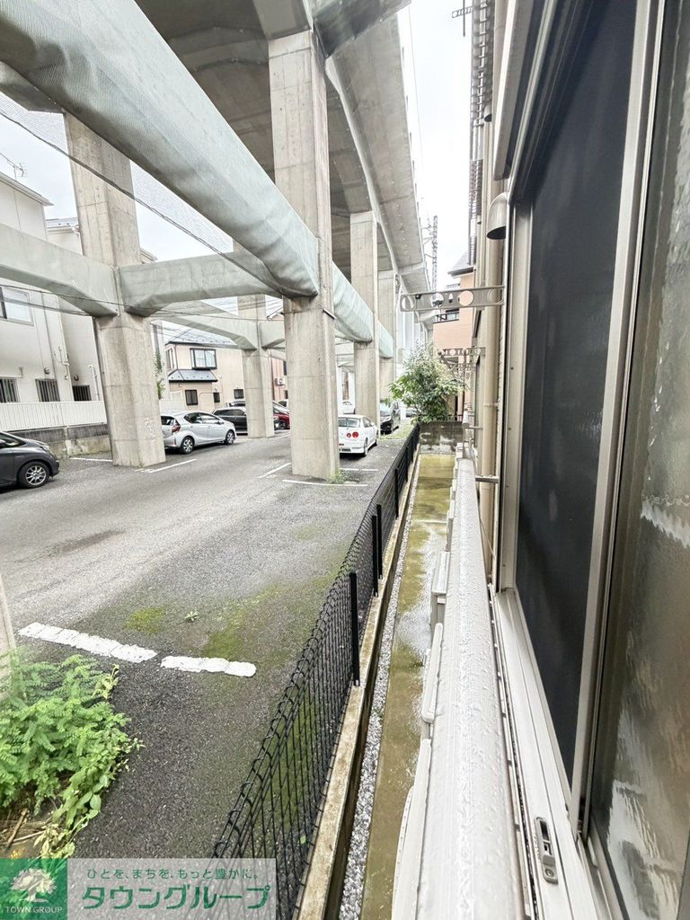 バルコニー　庭