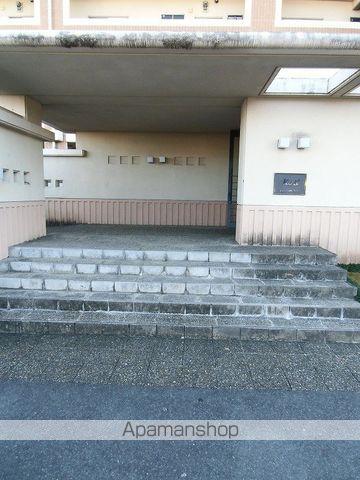 日豊本線 延岡駅 徒歩12分 8階建 築30年の外観写真