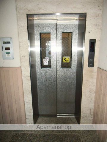 日豊本線 延岡駅 徒歩12分 8階建 築30年の外観写真