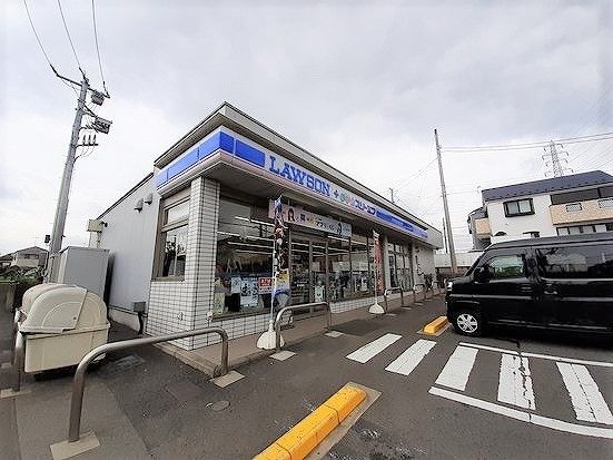 コンビニ　ローソン（コンビニ）まで450m