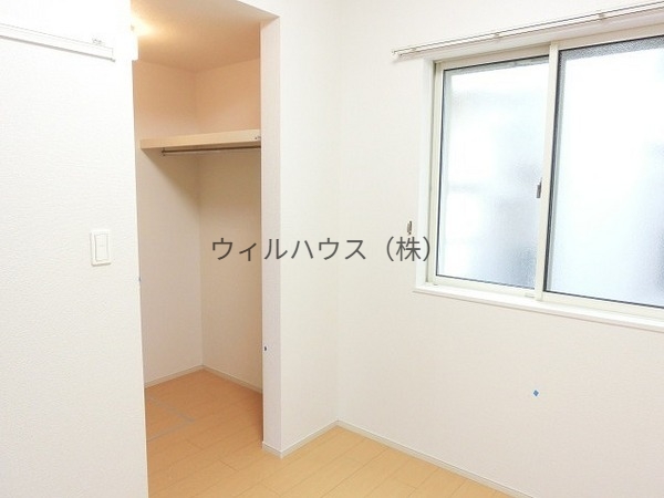 収納　ウォークインクローゼット！