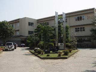 中学校　高岡市立志貴野中学校（中学校）まで1641m