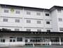 中学校　諏訪市中学校諏訪西中学校（中学校）まで1295m