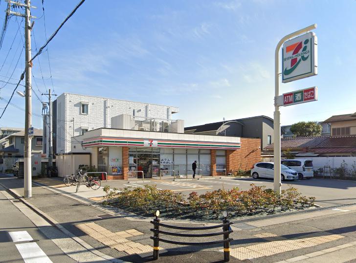 コンビニ　セブン-イレブン 西宮花園町店（コンビニ）まで183m
