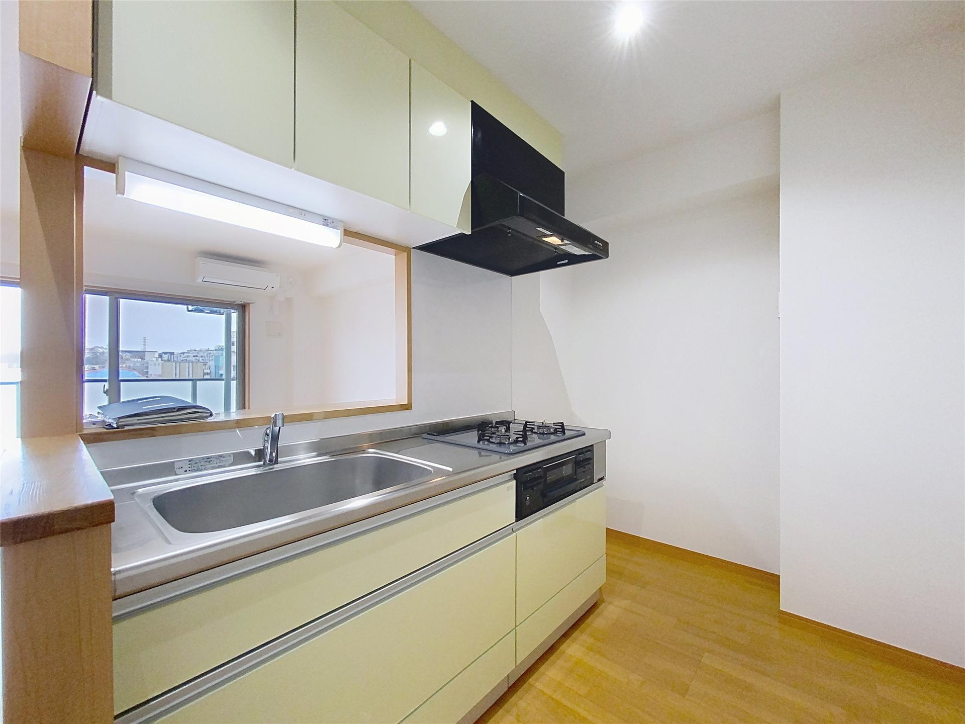 キッチン　同建物別のお部屋のお写真です