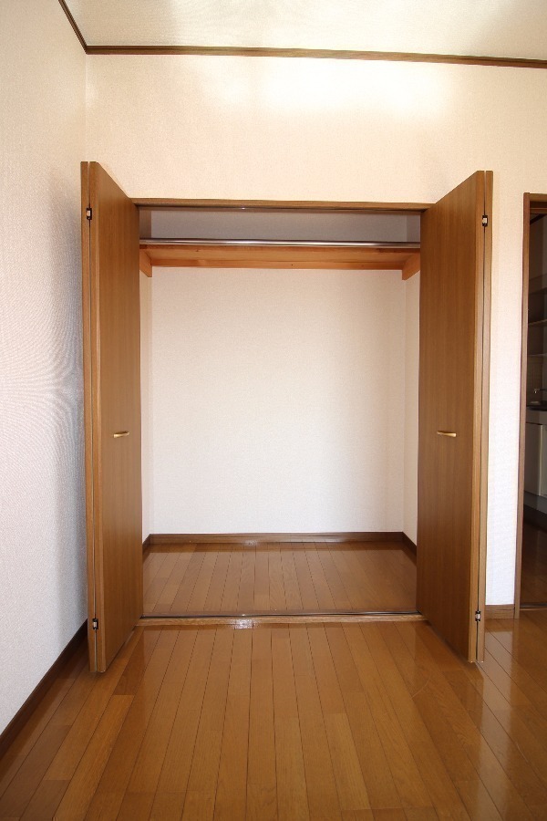 収納　広々ウォークインクローゼット