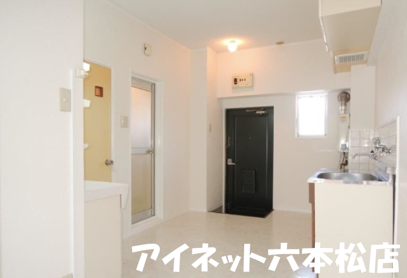 玄関　玄関はこのようになっています。