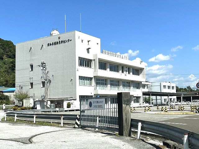 その他　運転免許スクール高知（その他）まで818m