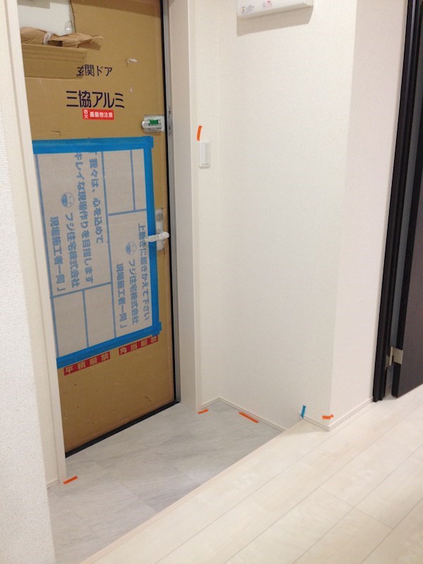 フジパレス今池II番館の玄関写真