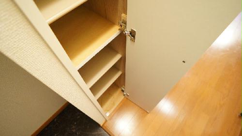 収納　大きな靴箱で収納バッチリ！