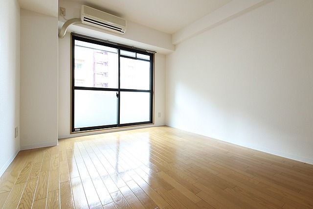 その他部屋・スペース　【ブリストル神崎】落ち着いて過ごせるお部屋なので、寝室にいか