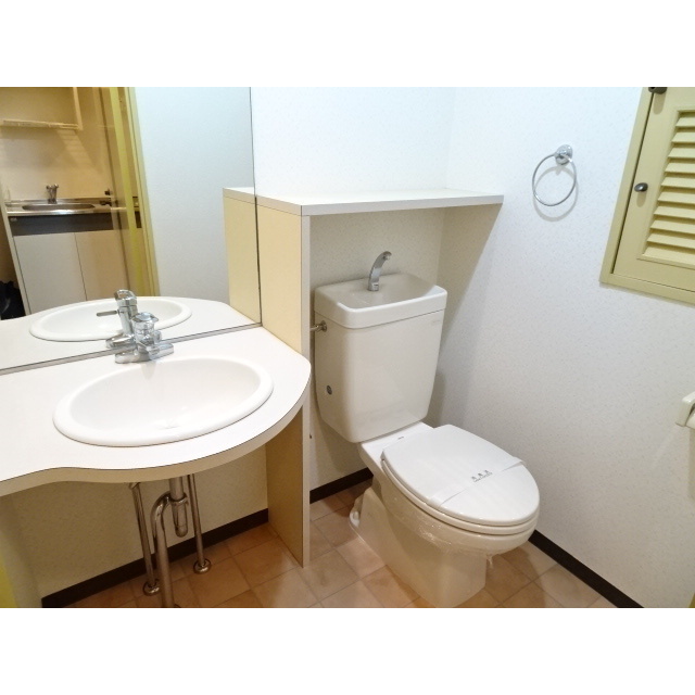 リヴェール33のトイレ写真