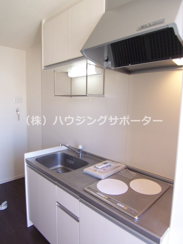 キッチン　ＩＨの２口コンロです