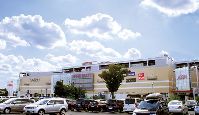 スーパー　イオン川口前川店（スーパー）まで675m