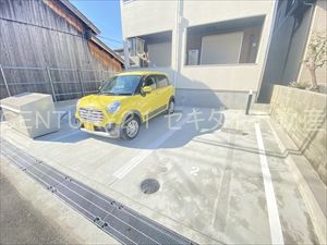駐車場　駐車場