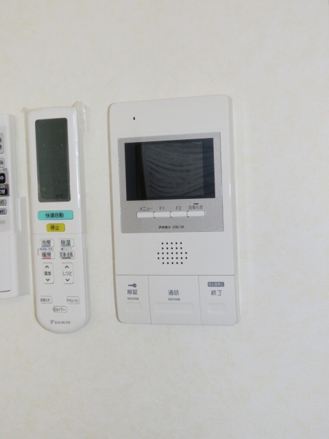 セキュリティ　来客の顔が見えて安心！TVモニターホン付きです♪