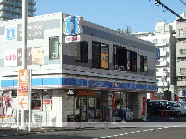 コンビニ　ローソン（コンビニ）まで120m