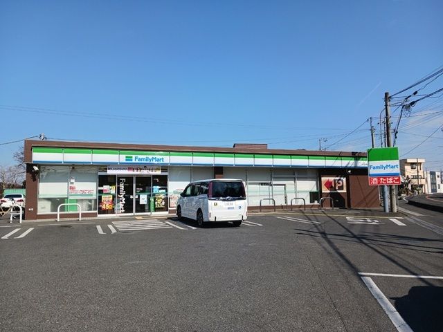 コンビニ　ファミリーマートさいたま見沼店（コンビニ）まで650m