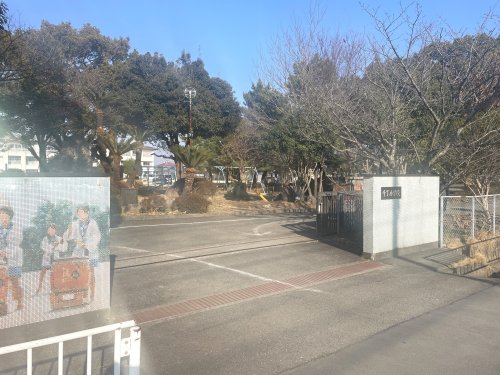 サウザンドタウンAの周辺写真