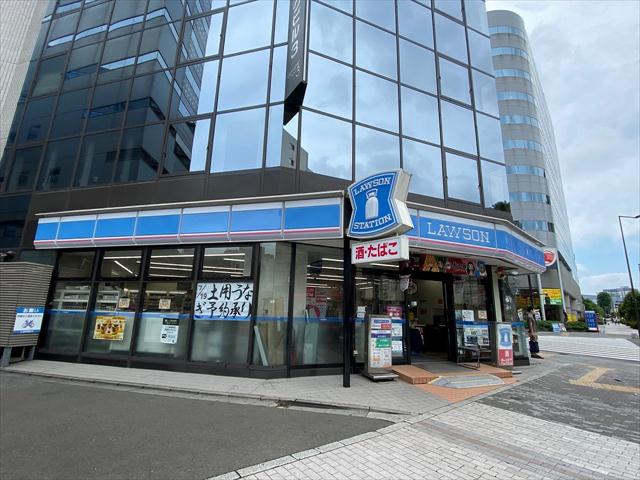 コンビニ　ローソン（コンビニ）まで169m