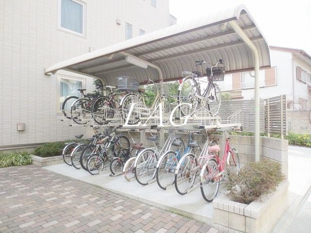 その他共有部分　駐輪場です。