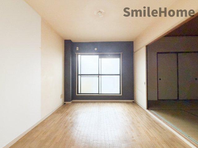 シャルム山坂の居間写真