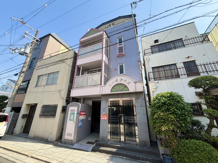 コーポアイズの外観写真