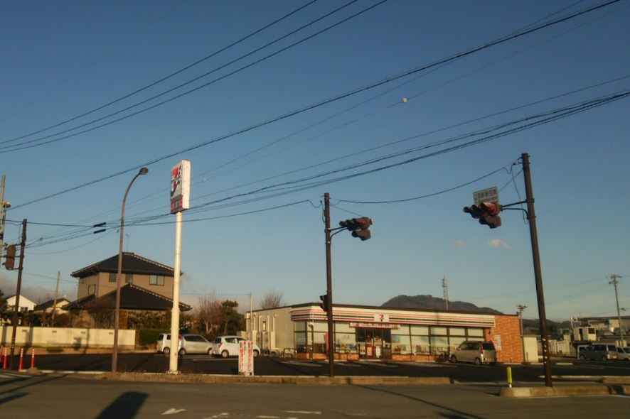 コンビニ　セブンイレブン小諸御影新田店（コンビニ）まで204m
