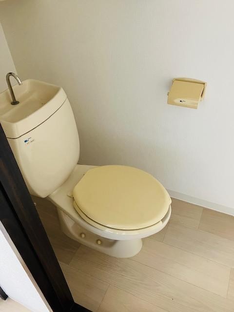 カーサ若山のトイレ写真