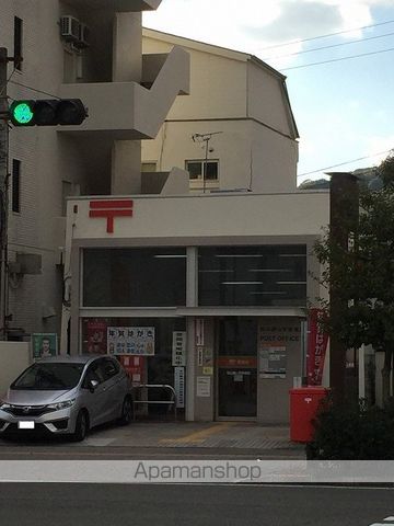 郵便局　松山勝山町郵便局（郵便局）まで516m