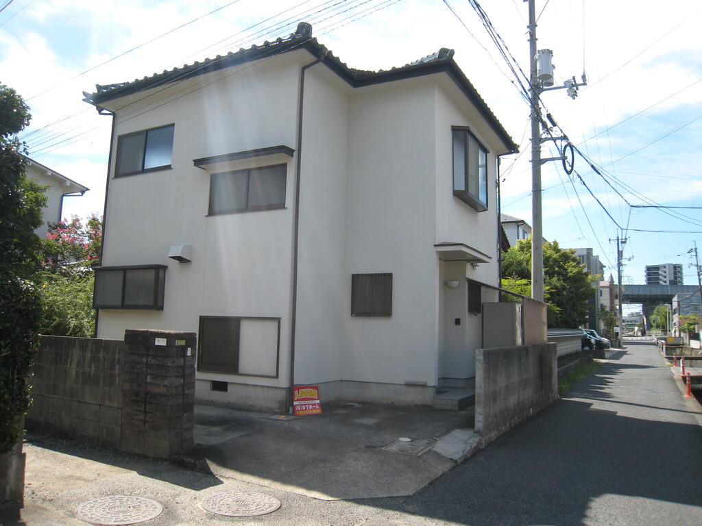 栗原借家の外観写真