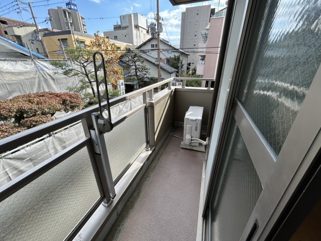 阪急京都線 高槻市駅 徒歩5分 3階建 築22年の内装写真
