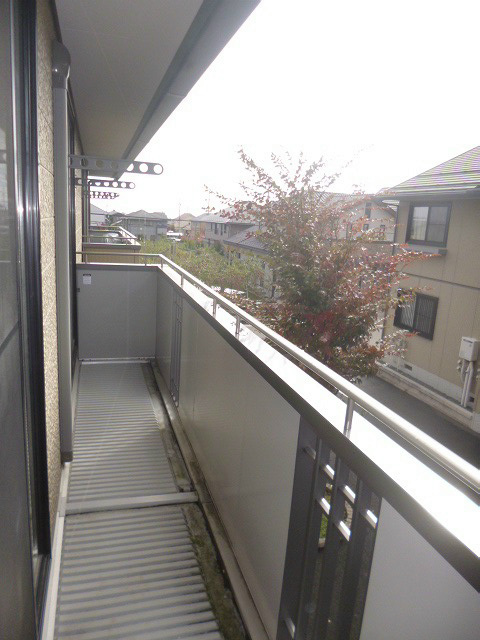 バルコニー　写真は201号室です（参考）