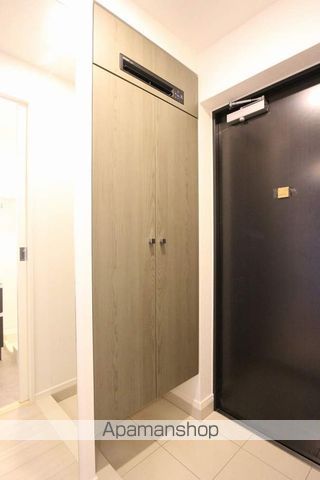 地下鉄箱崎線 呉服町駅 徒歩7分 15階建 築10年の玄関写真
