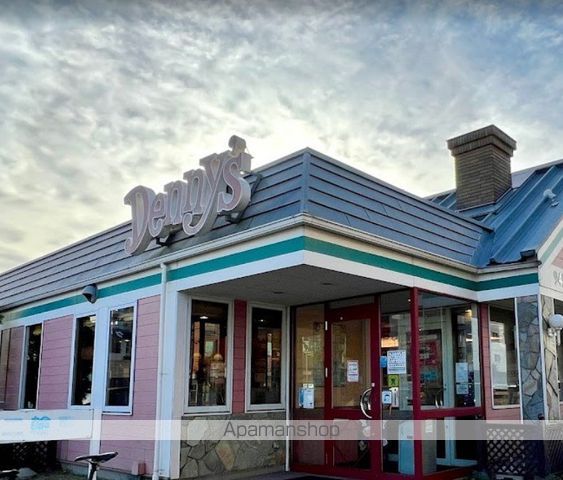 飲食店　デニーズ伊勢原店（飲食店）まで510m