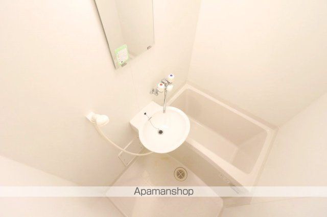 レオパレスクレールドゥの風呂写真