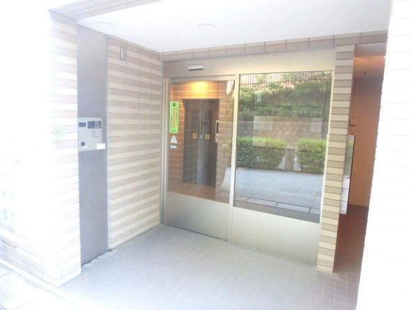 エントランス　☆きれいなエントランス☆