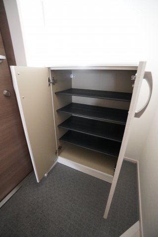 収納　※同物件・同タイプの写真です。